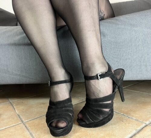 Süße, offene Pumps