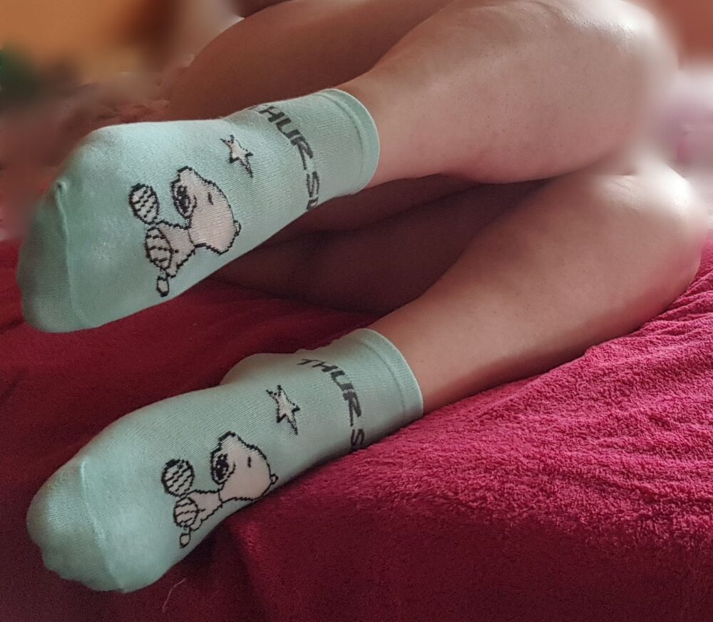 💦🤤Donnerstag 🤤💦 Sneaker - Söckchen 🧦🫦