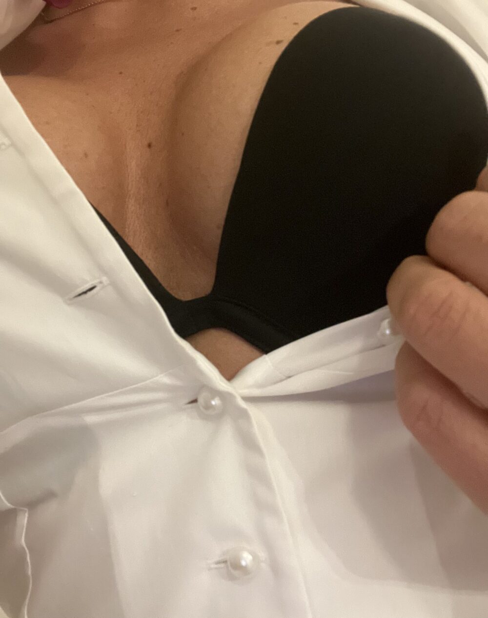 Unter der Uniform getragen! Push up von deiner Stewardess 🖤