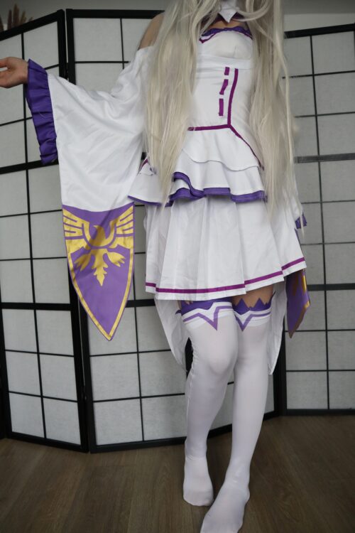 Emilia (Re:Zero)