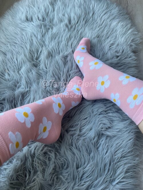 rosa Blümchensocken 💗🐝