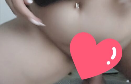 Dildo wird ordentlich geritten💧🍆