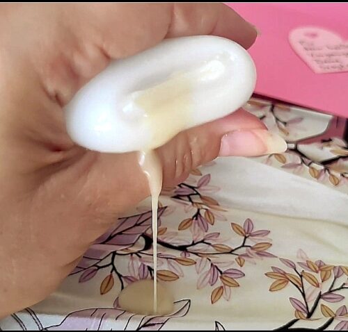 Du willst meine Fotze auslecken? Steck deine Zunge in mein glitschiges Ei! Tenga-Egg Ausfluss Sahne Rotze Schleim Fotzensirup
