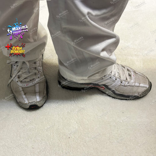 👟 My old white sneakers... totally worn in &amp; 100% me 🦶🏼