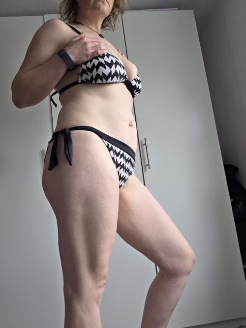 Im Bikini 👙 zum Happy End 🎉