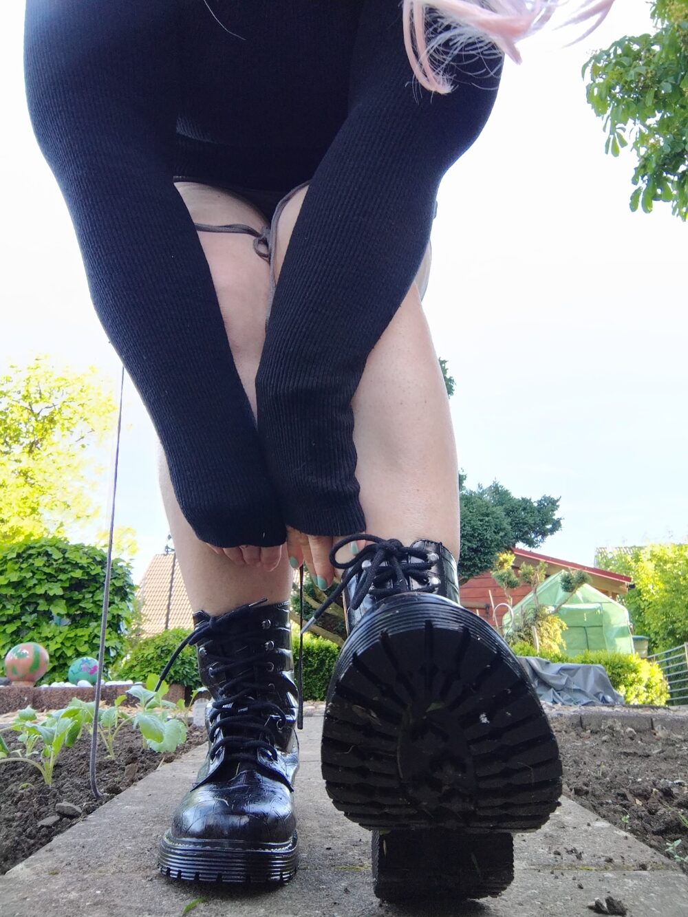 Schuhe , gern mit Anweisung